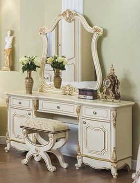 Туалетный столик и пуфик из комплекта спальни "Мона Лиза Люкс" Крем