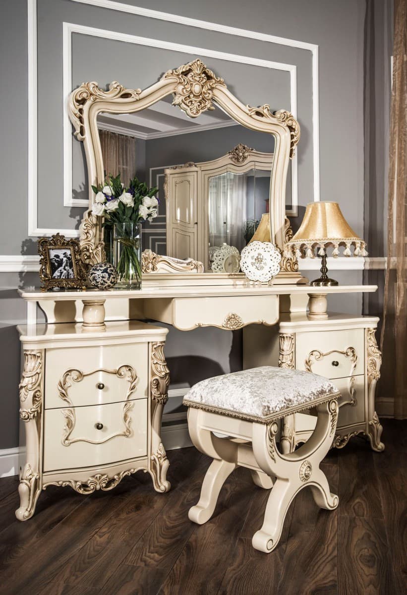 Туалетный столик и пуфик из комплекта спальни "Джоконда Люкс" Крем глянец