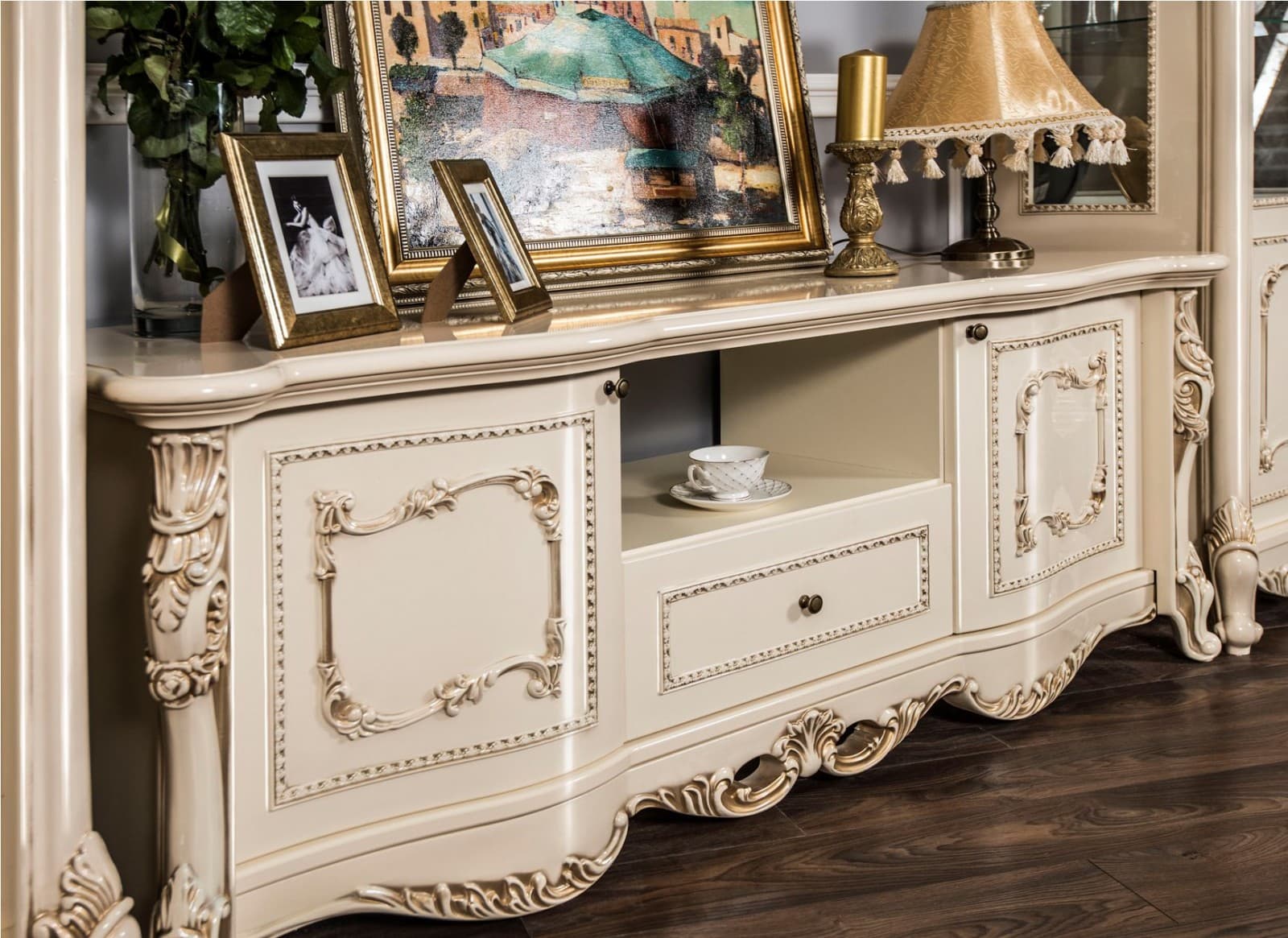 Комод (ТВ) из набора для гостиной "Джоконда Люкс" крем глянец