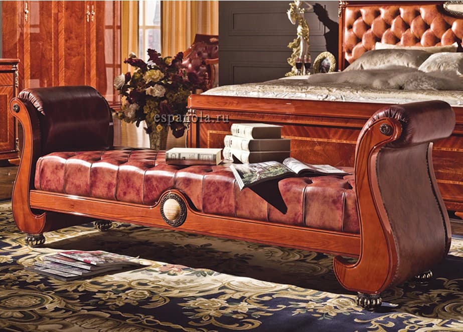 Банкетка прикроватная Djiada орех