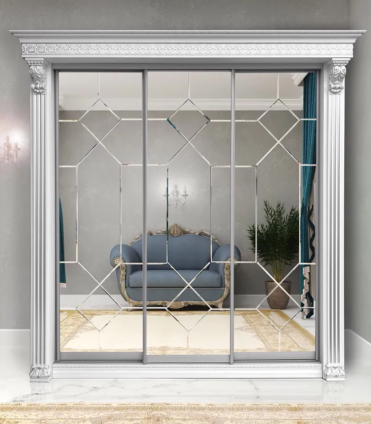 Шкаф-купе Классик 3-х дверный Геометрия 3 зеркала 2830 мм Белый