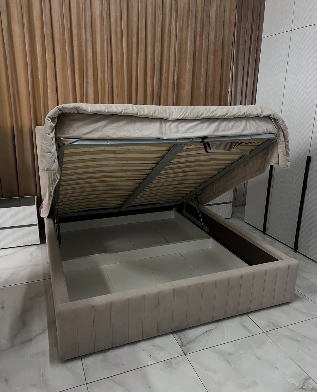 Основание с ящиком и ПМ для кровать Беллуччи 90х200